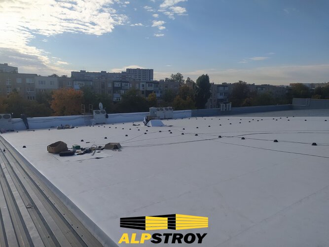 Реконструкція частини покрівлі