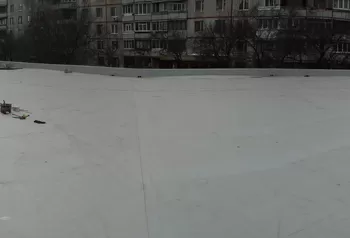 Устройство кровли ТЦ пр.Людвига Свободы 31