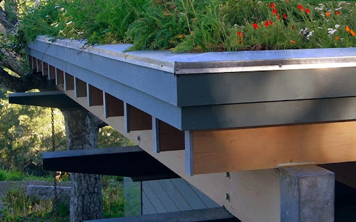Монтаж кровли, антикоррозионная защита конструкций, ремонт элеваторов, работы на высоте – это работа для специалистов Альпстрой-Плюс уже многие годы и мы в ней лучшие